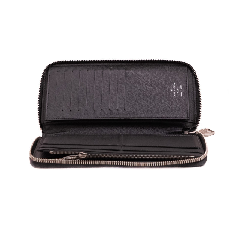 LV Damier Organizer Zippy